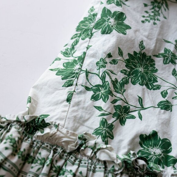 Cara Cara Green and White Midi Dress - Picture 7 of 10